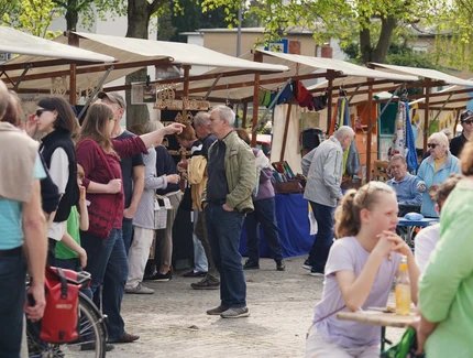 EUROPÄISCHE TAGE DES KUNSTHANDWERKS-Markt auf dem Ludwig-Beck-Platz