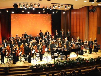 LAST NIGHT OF THE YEAR - Galakonzert Silvester