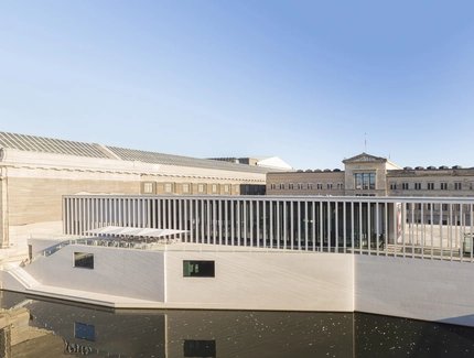 Blick auf das Pergamonmuseum und die James-Simon-Gallery