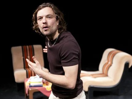 e_82587fc66488f05adc9495ed1e3d9bb1_img-hopop