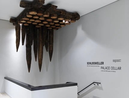 Treppenabgang zum Schlosskeller