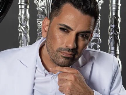 Tan Caglar - Der Teufel trägt Rollstuhl