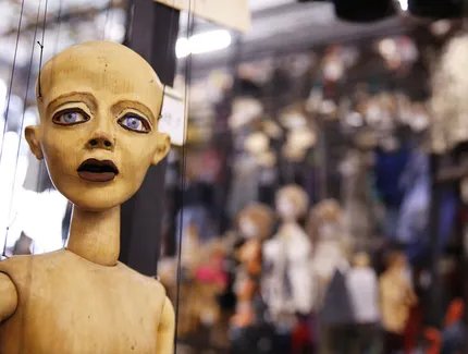 Puppen- und Maskenfundus