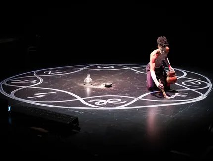 Lamine Diagne, Le Livre muet [Mutus Liber] (2022).