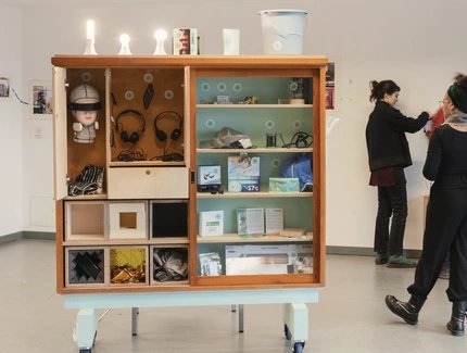 Cabinet of Waves, Heike Zappe, 2025