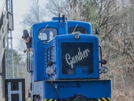 Sonderfahrbetrieb mit Dieselloks und Güterzug in der Wuhlheide