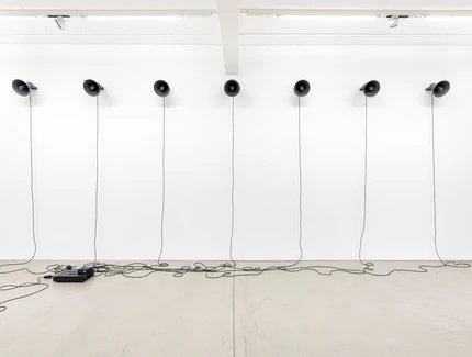 Martin Groß, The Sky Above The Port, 2022, 7–Kanal Audio Installation, 12:20 Minuten © Martin Groß