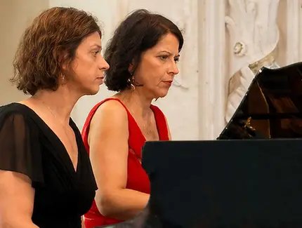 Maria-Magdalena Pitu-Jokisch und Beatrice Wehner-Schaller (Klavier)