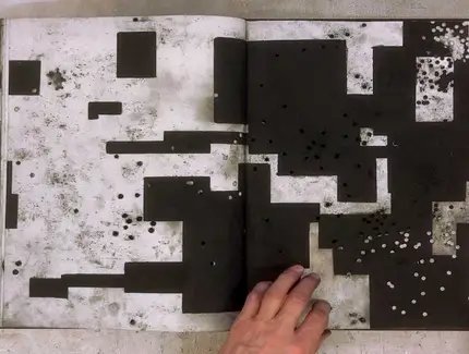 Bernhard Garbert, Filmstill „Schmuddelbuch“, 2026