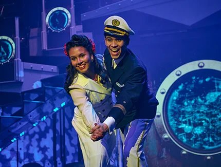 AHOI – Swing * Dinner * Acrobatics