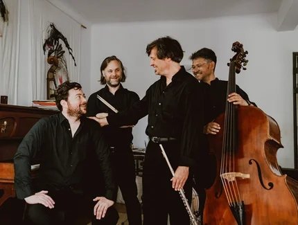 genid-66bd5bdb641047d8ad0a83edd26b83f523026749-b3