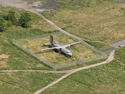 Die Geschichte des Fliegens in Tempelhof – Eine Erkundungsreise auf dem Tempelhofer Feld