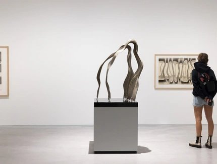 Ausstellungsansicht „Brigitte Meier-Denninghoff. Skulpturen und Zeichnungen 1946-1970“, Berlinische Galerie