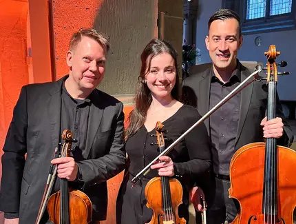 Daniel Mögelin, Markéta Janoušková und Rafael Guevara