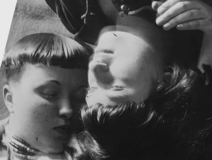 Grit Kallin-Fischer, Hilde Rantzsch und Miriam Manuckiam, 1928, Bauhaus-Archiv Berlin