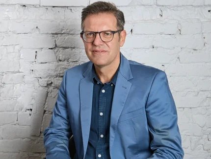 Porträt des Soziologen Steffen Mau