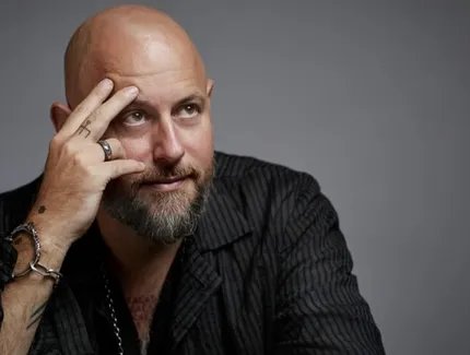 Jan Becker „HYPNOTIZE THE WORLD“