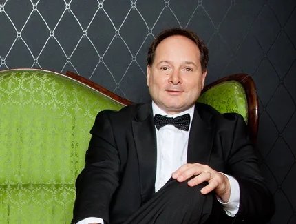 Pianorezital: Mozart, Chopin, Satie, Liszt, Rachmaninoff und eigene Werke - Andreas Wolter, Klavier