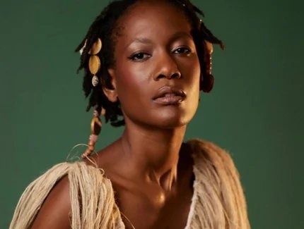 Lenna Bahule 