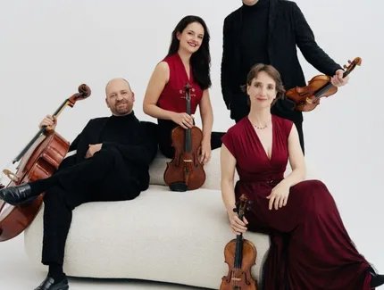 genid-cd3aabd8d9c24bdaa69e564475fc509c127464656-b4