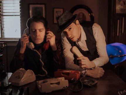 Nachts am Telefon