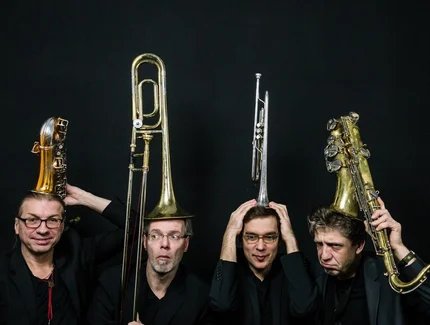 Fun Horns 40
