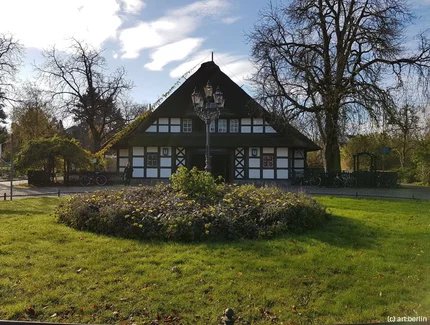 Tour Draußen in Dahlem
