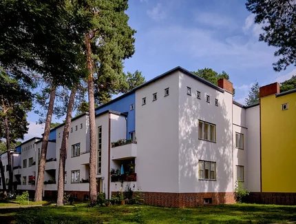 Waldsiedlung Zehlendorf (Papageiensiedlung). Architekturführung von Christian Fessel / Mann mit Hut Touren