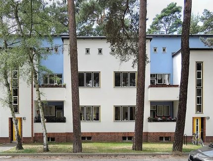 Waldsiedlung Zehlendorf, Geschosswohnungsbau