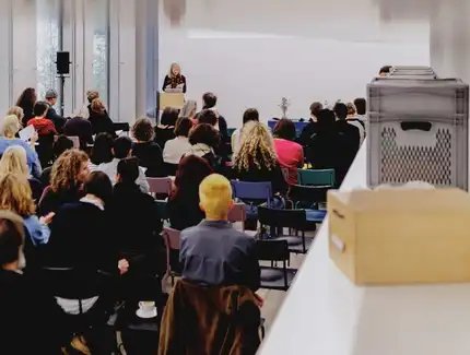 Provenienzforschung und Quellen
