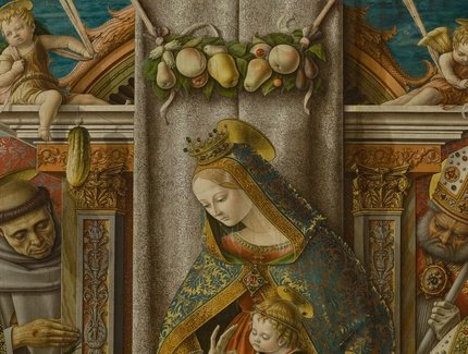 Carlo Crivelli, Thronende Maria mit dem Kind, die Schlüsselübergabe an den Apostel Petrus und die Heiligen Johannes Capistranus, Emidius, Franziskus, Ludwig von Toulouse, der selige Giacomo della Marca und ein heiliger Bischof (Detail), um 1488