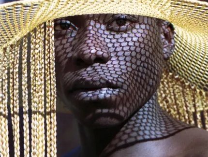 Hide & Seek (Ebongwa Longue – Tree of life) - Kéwè K Bonono