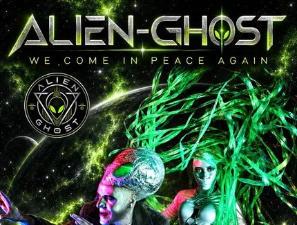 Alien-Ghost - Silberne Performance im Sternennebel