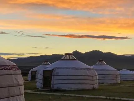 Mongolische Jurten im Orchon Tal