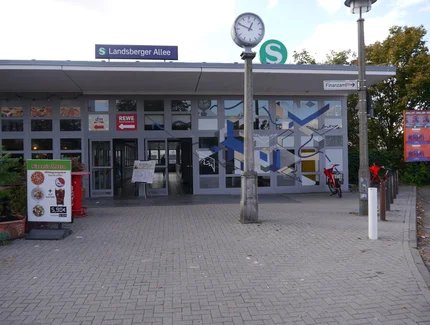 S-Bahnhof LandsbergerAllee, Eingang