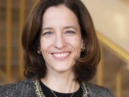 Cornelia Woll, Hertie School