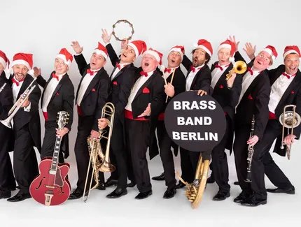 VISUAL BRASS BAND BERLIN "The Swinging Christmas Show"