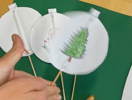 WORKSHOP Winterliche Wunderscheibe mit einem Tannenbaum