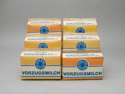 Verpackungen für Vorzugsmilch der Domäne Dahlem Papier und Kaunststoff Werke Linnich GmbH 1970er Jahre