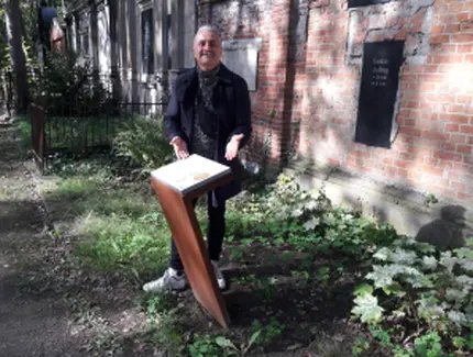 Freiluftausstellung zur Grabsymbolik und Friedhofskultur im 19. Jahrhundert