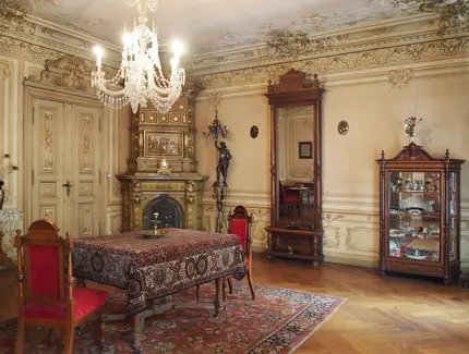 Salon in der Heynstr. 8