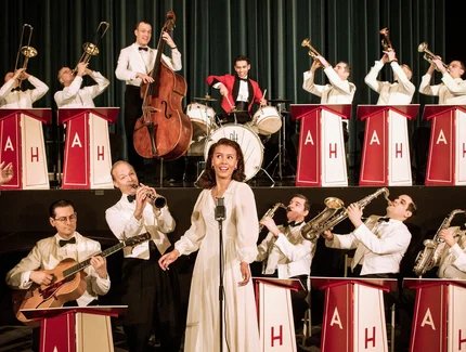 Andrej Hermlin and his Swing Dance Orchestra