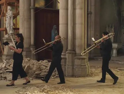 Annika Kahrs, Le Chant des Maisons, 2022, 4K Video und Sound Installation, Auftrag für die 16. Ausgabe der Biennale de Lyon
