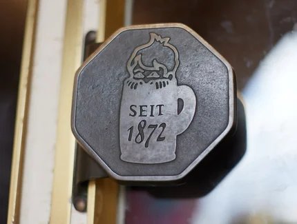 KINDL-SCHILD