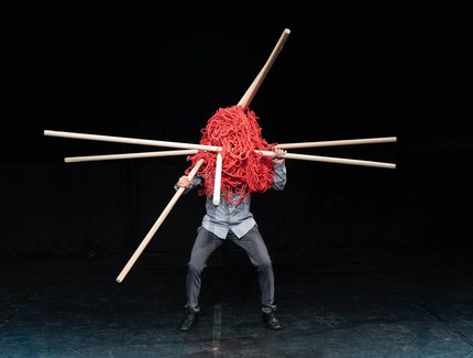 Veranstaltungen in Berlin: NEVER ENOUGH – Eine Zirkus-Geschichte über das Gleichgewicht