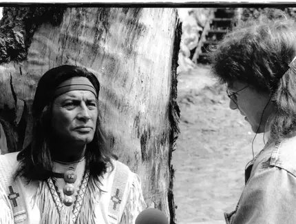 Pierre Brice als Winnetou und Klaus Farin Foto: © Marco Sass