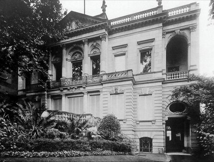 Tiergartenstrasse 20, 1889-90 nach Plänena von Kayser und von Groszheim errichtet für den Bankier James Saloschin