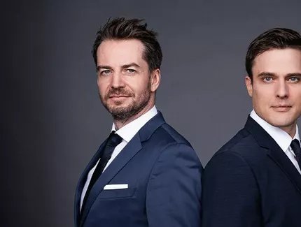 Alexander Stevens & Constantin Schreiber