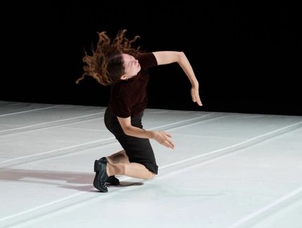 Walking On Two von Mica Kupfer
