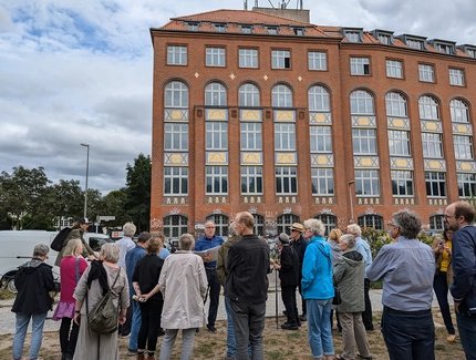 Tour des Industriesalons Schöneweide